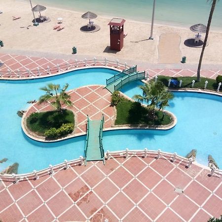 Durrah Beach Apartment 두랏 알 아루스 외부 사진