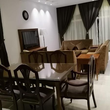 Durrah Beach Apartment 두랏 알 아루스 외부 사진